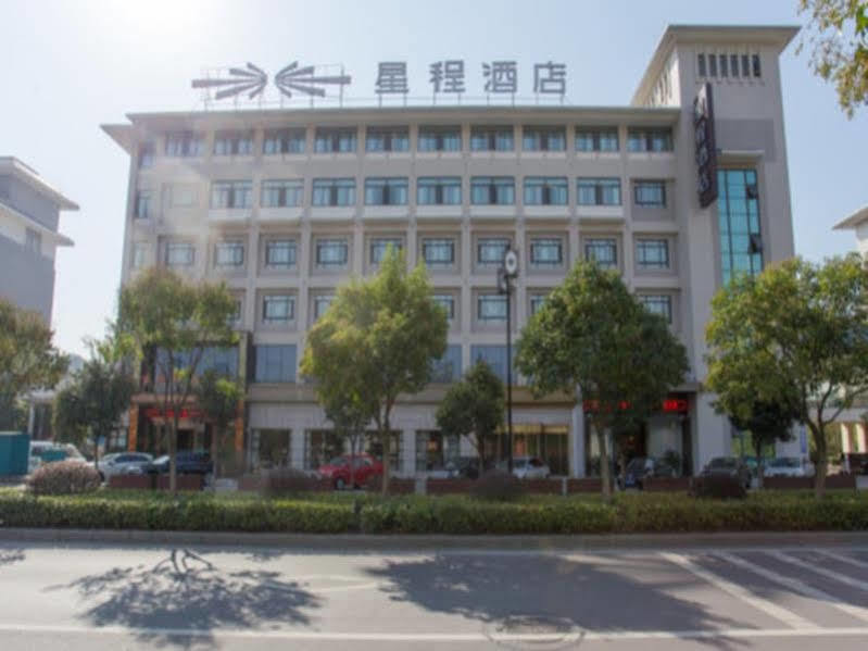 Starway Hotel Nantong Sports Convention Center Exteriér fotografie
